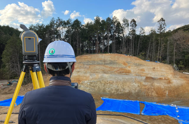 道路改良工事の現場