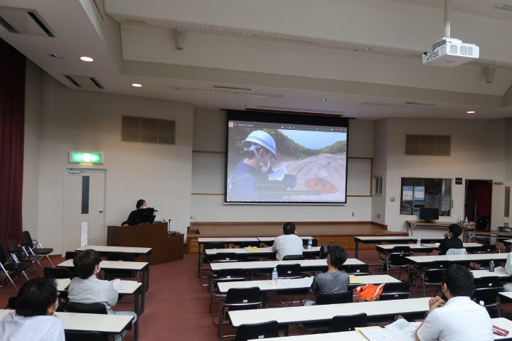 カスタマイズ研修