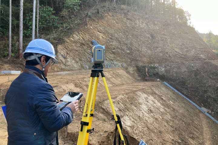 地上型レーザースキャナーを用いた出来形測量