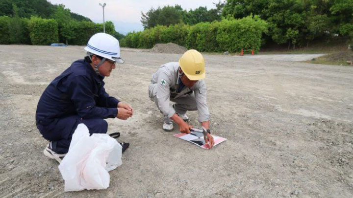 対空標識の設置