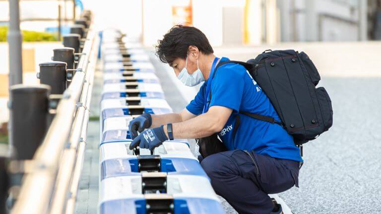 大会当日の入念なコースバリアのチェック