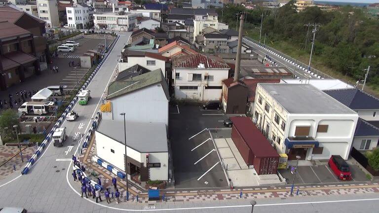 当日朝のコース設営作業