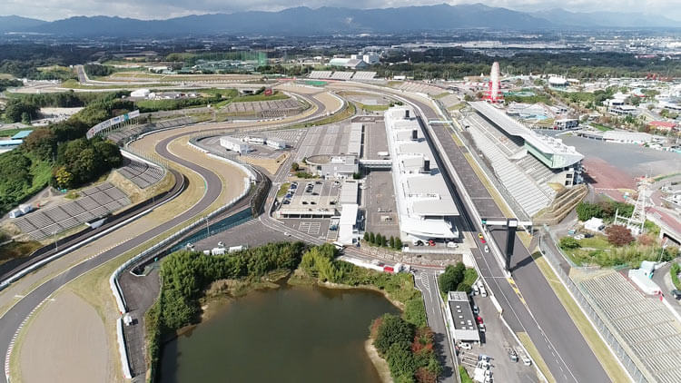 鈴鹿サーキット国際レーシングコース（ドローン画像）