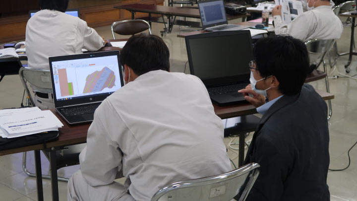 SGMが提供する3次元設計データ作成研修の受講風景の画像