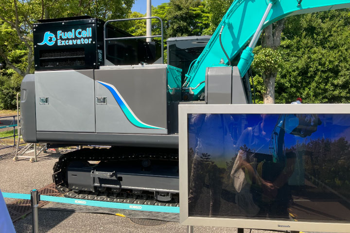 コベルコ（建設機械の水素燃料化）