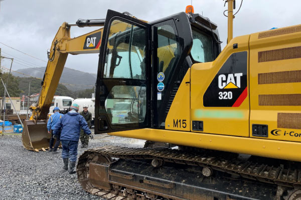 ICT建機（バックホウ）